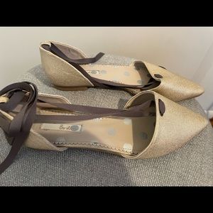 Boden tie / ribbon sandals